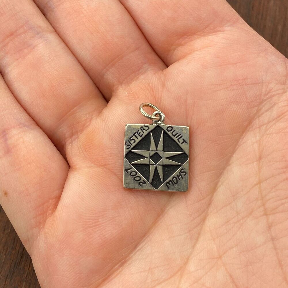 Vintage Peter Jon 925 Sterling "Sisters Quilt Show 2007" Pendant Bracelet Charm